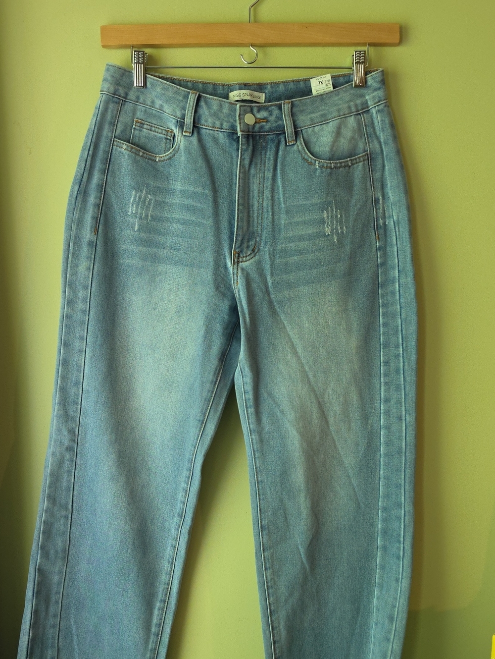 High-Rise Light Blue Women's Straight Jeans